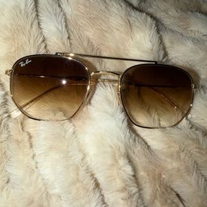 Ray-Ban RB 3707 54•20 Unisex Sunglasses